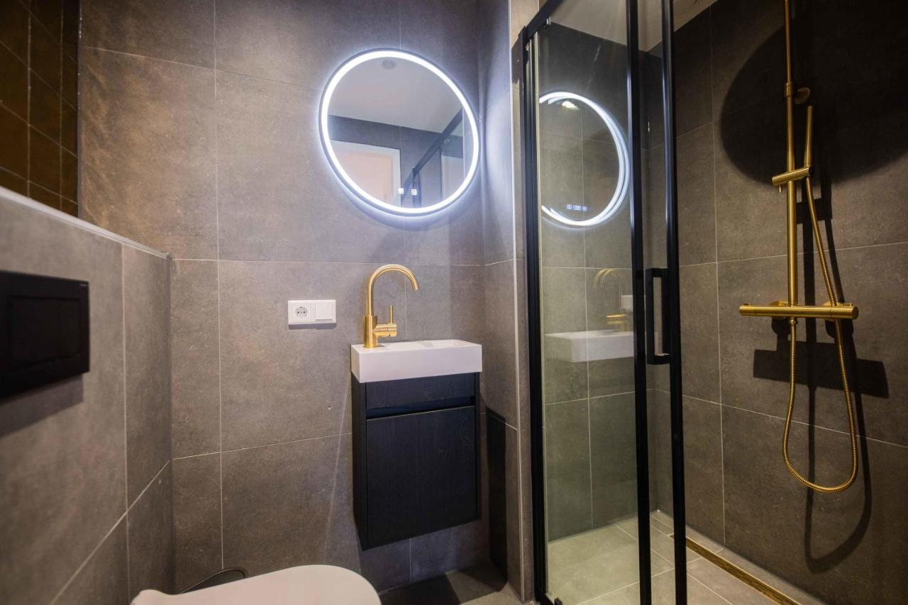 Luxurious 35M2 Designer Studio - R51A Эйндховен Экстерьер фото